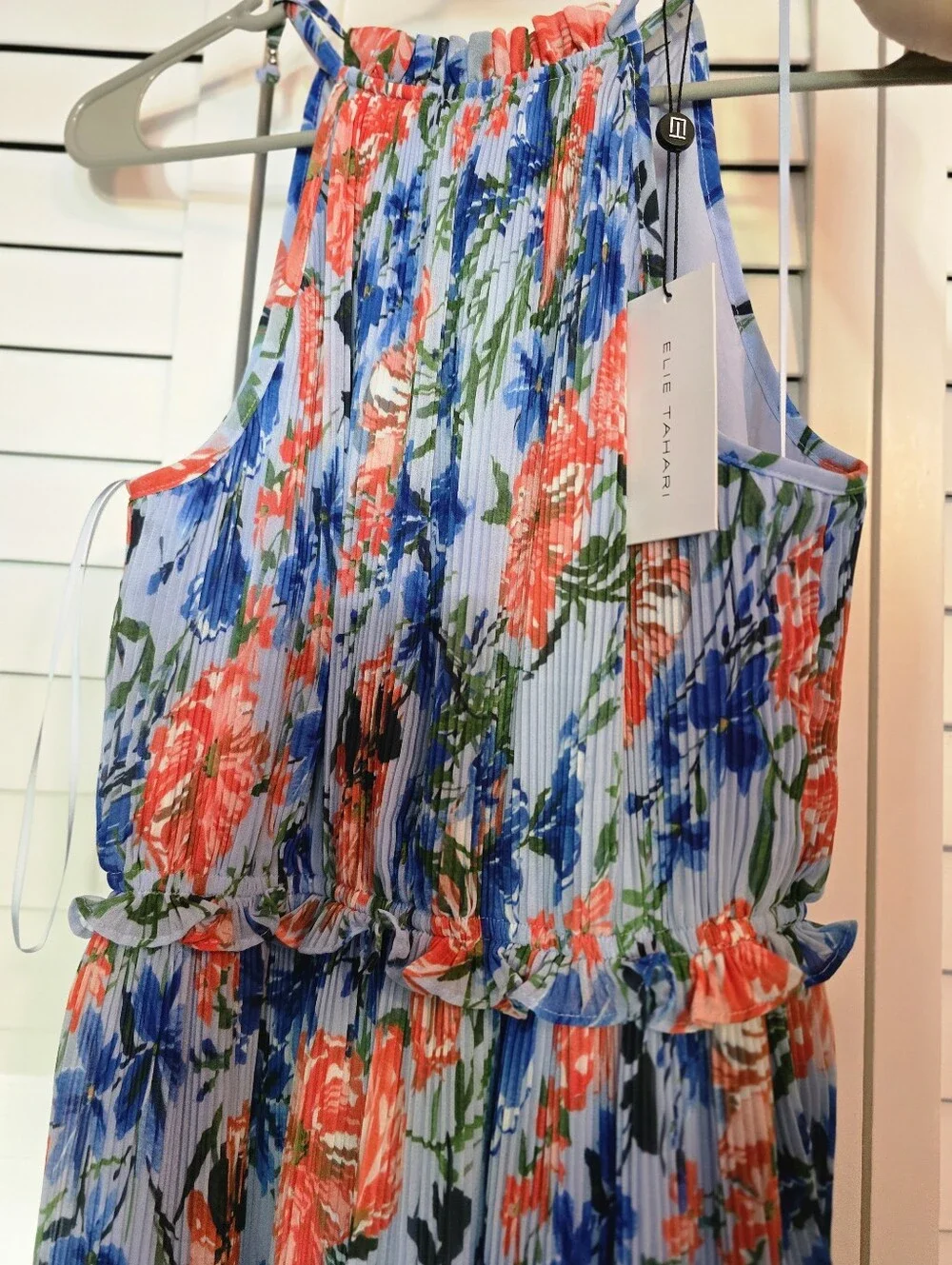 NWT Elie Tahari The Morgan Midi Dress Floral Pleated Halter in size Small - Picture 10 of 17